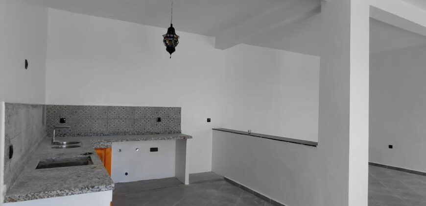 Villa neuve avec piscine à louer