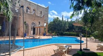 Magnifique villa en secteur urbain