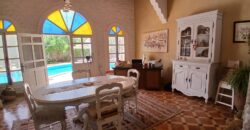 Magnifique villa en secteur urbain
