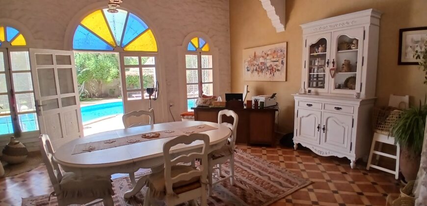 Magnifique villa en secteur urbain
