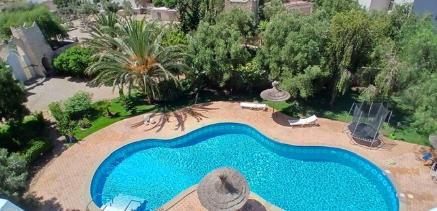 Magnifique villa en secteur urbain